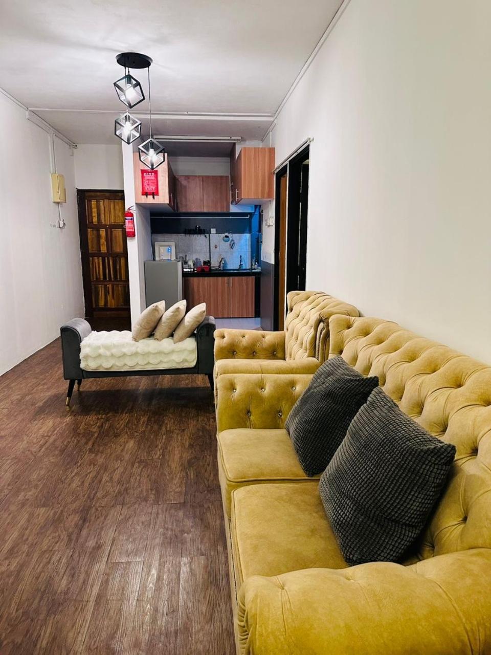 Apartment Syahezzie Two